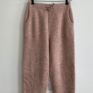 Knit pull-on pant